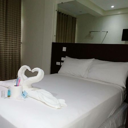 Boracay Midtown Hotel Balabag  エクステリア 写真