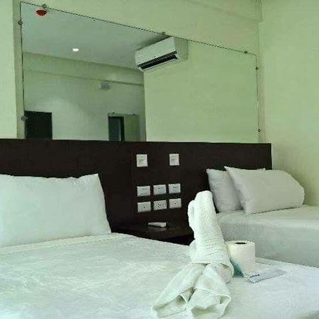Boracay Midtown Hotel Balabag  エクステリア 写真
